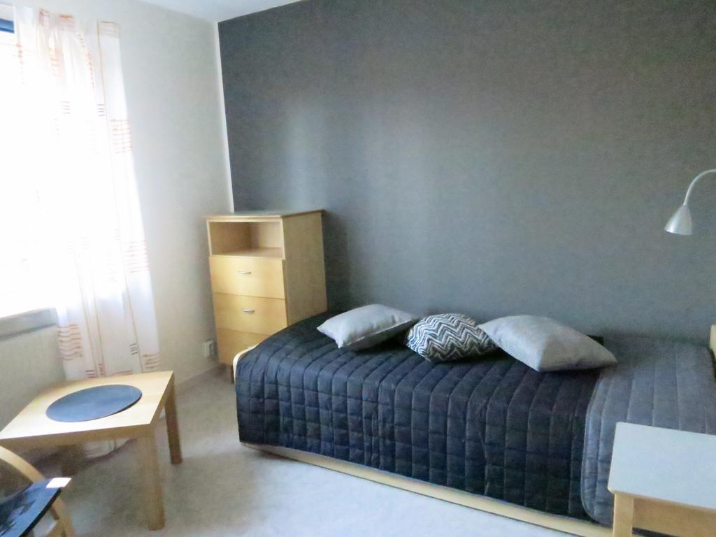 Vaernamo Folkhoegskolas Vandrarhem Oda fotoğraf